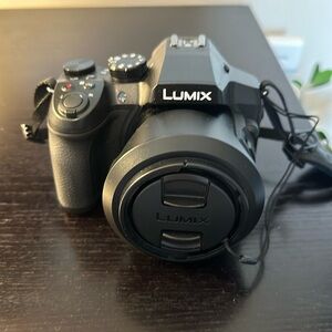 Panasonic digital camera Model DMC-FZ300 - excellent as new condition
